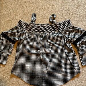 VENUS Black and White Smocked Off-Shoulder Blouse